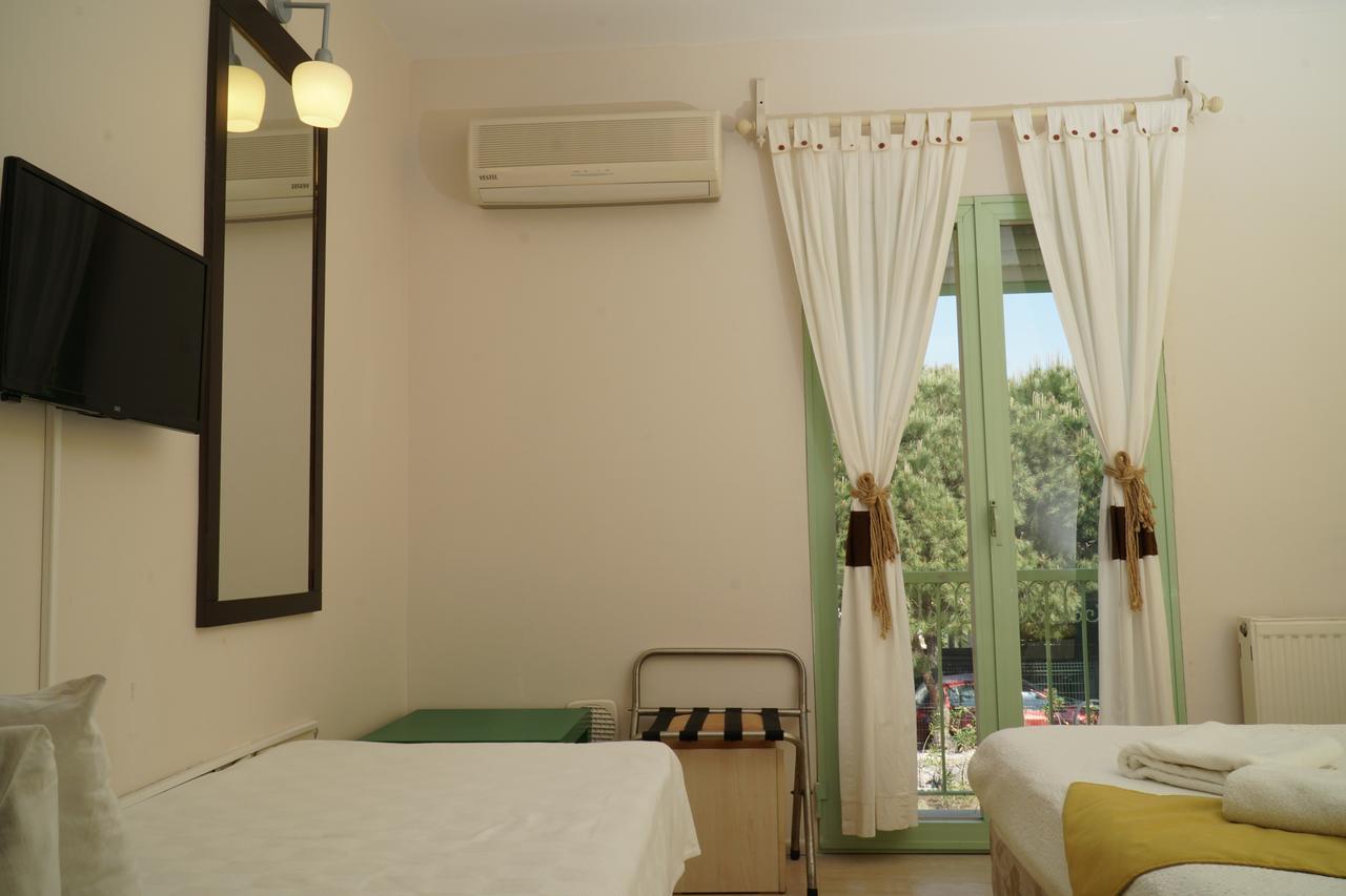 R+ Hotel By Rooms เซสเม ภายนอก รูปภาพ
