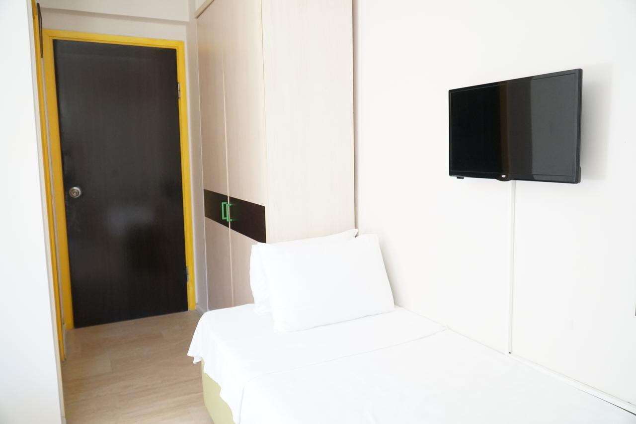 R+ Hotel By Rooms เซสเม ภายนอก รูปภาพ